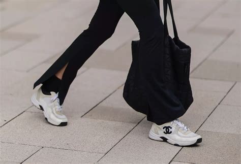 sneaker trends women